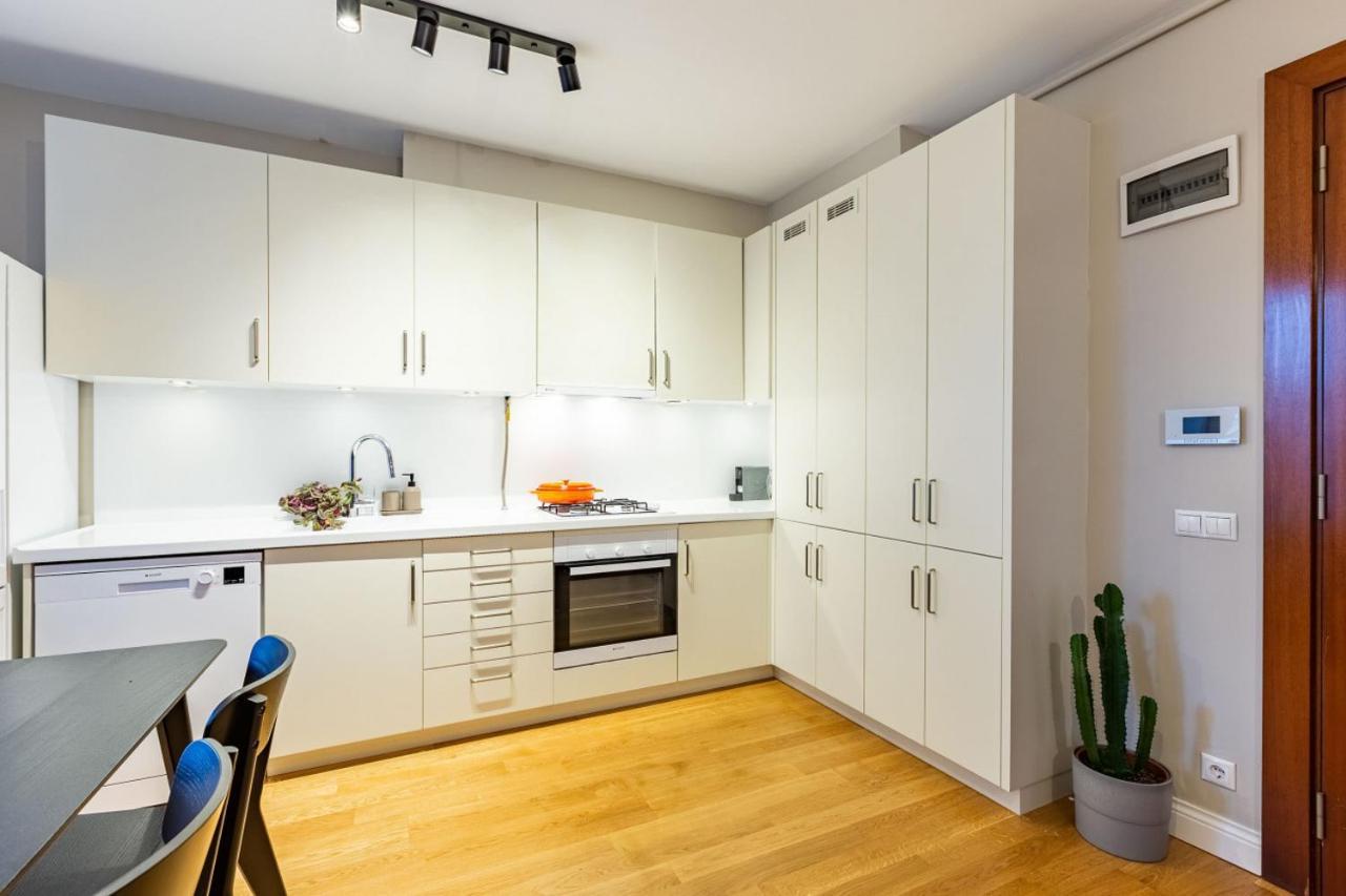 Mesmerizing Flat With Bosphorus View In Beyoglu Apartment อิสตันบูล ภายนอก รูปภาพ
